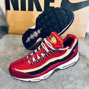 Nike Air Max 95 Premium Red Crush 2018 Size 9.5